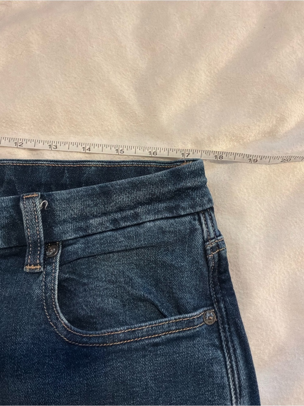 American 16L Eagle Dark Wash Denim Stretch Jeans
